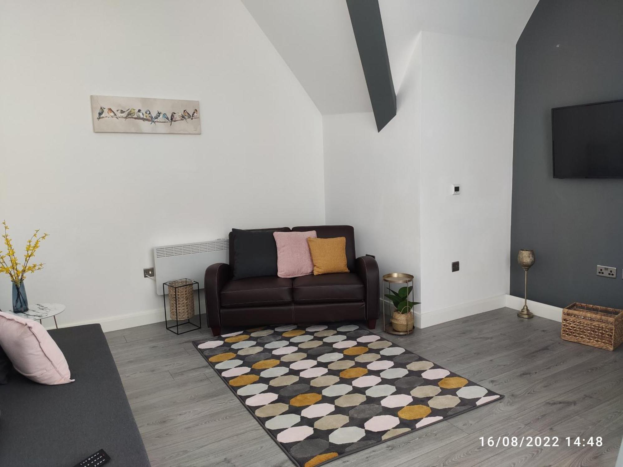 Sky Apartments Брадфорд Номер фото